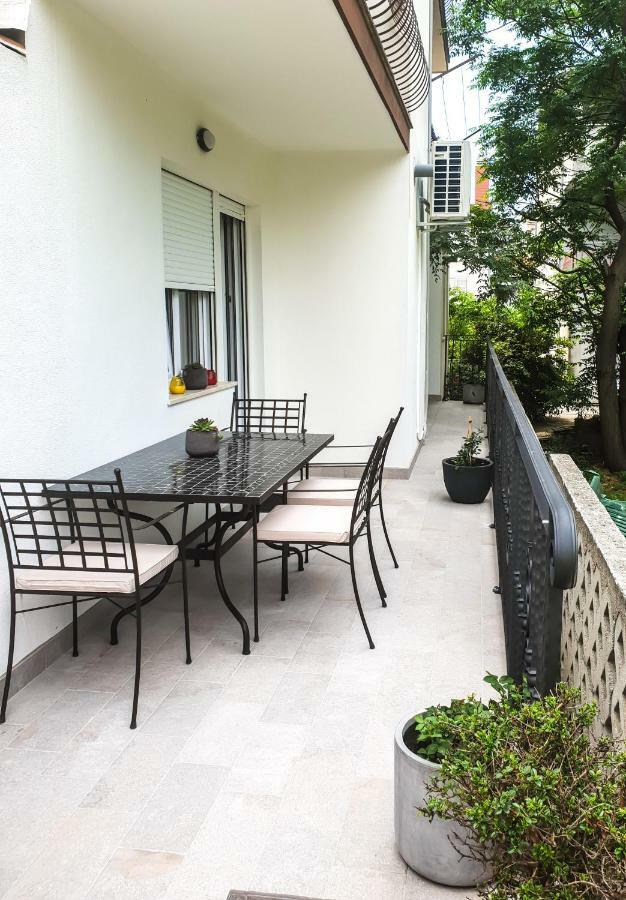 Luxury Apartments Argola โปดสตรานา ภายนอก รูปภาพ